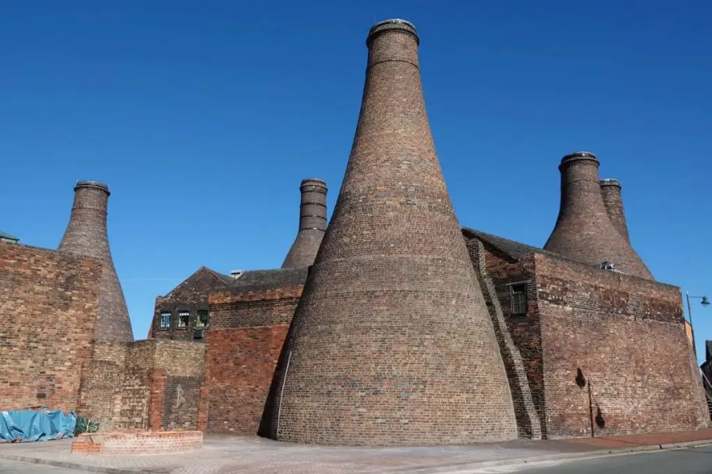 an example of an early egyptian updraft kiln constructed from brick to allow better heat control and temperatures while firing pottery.