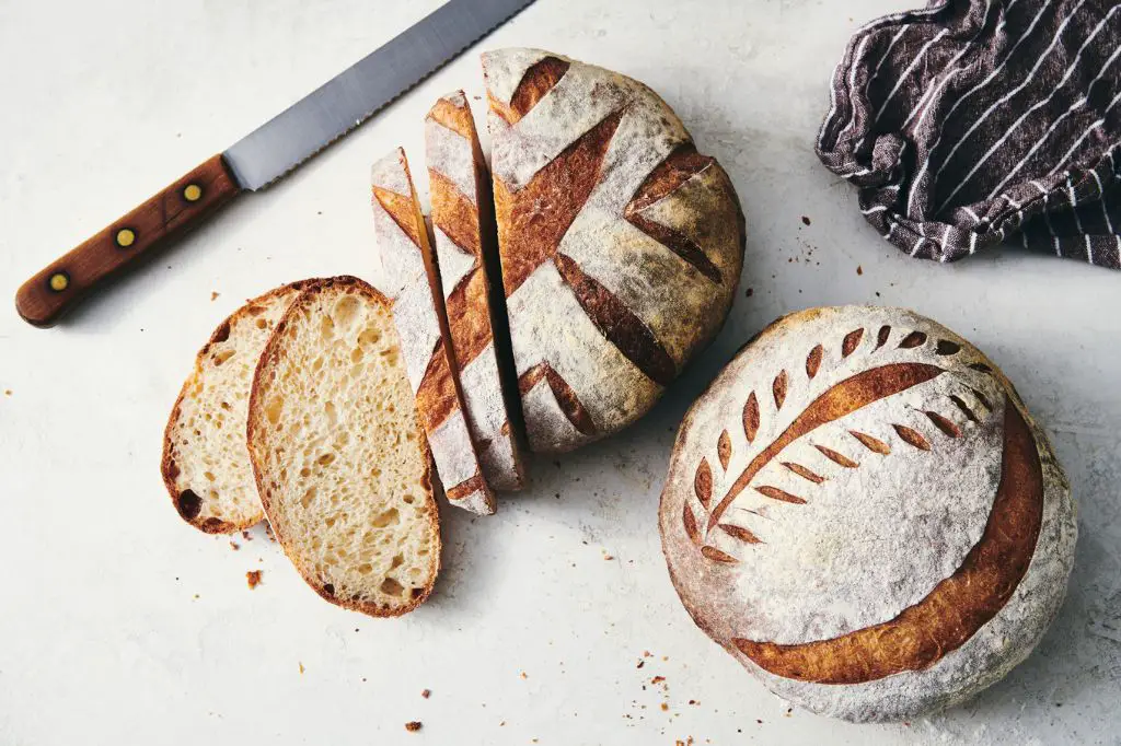 baking homemade bread can be very rewarding and improve your cooking skills. here are some tips for beginner bakers.
