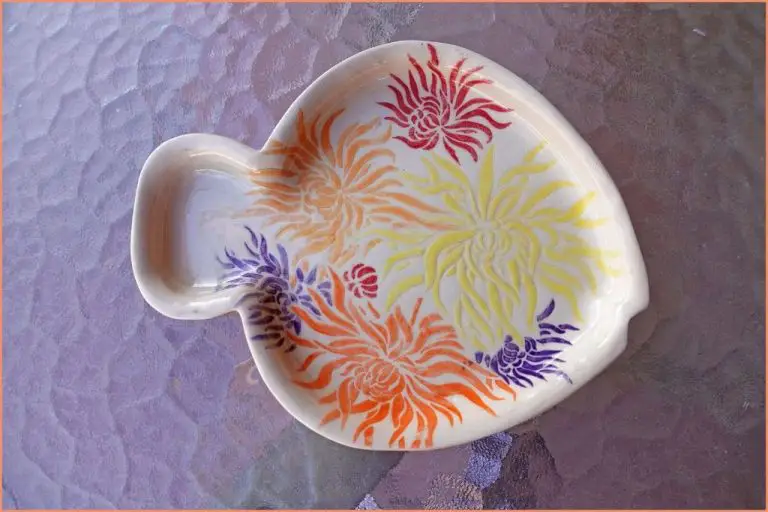 Is It Better To Put Underglaze On Greenware Or Bisque?