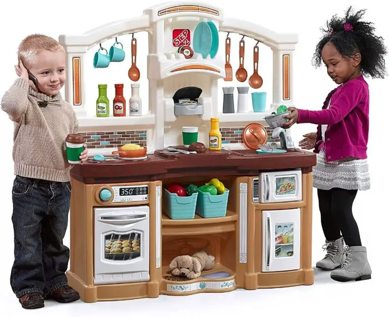 What Age Is Appropriate For Pretend Play Kitchen?