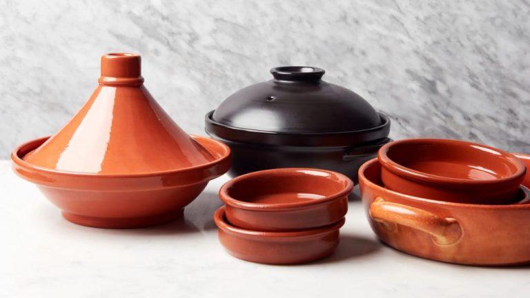 Is Mexican Clay Cookware Safe?