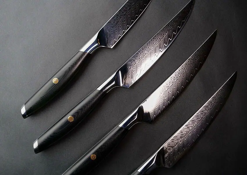 damascus steel knives with distinctive patterns