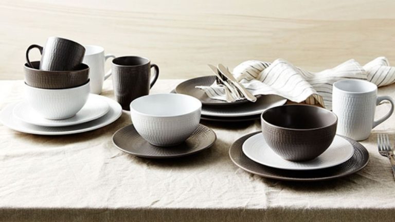 Which Is More Expensive Bone China Or Fine China?