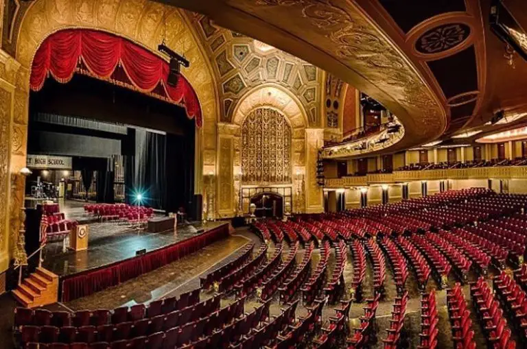 How Is The Seating At Detroit Opera House?