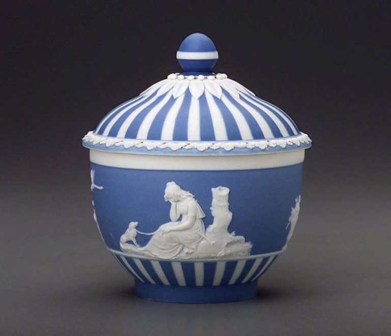 What Colour Is Wedgwood Blue?