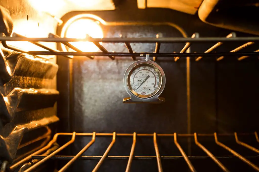 image showing locations in an oven to avoid placing a thermometer