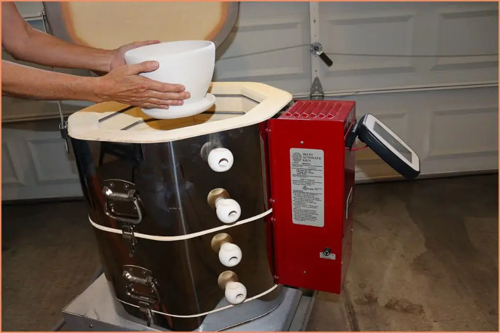 photo of a small electric kiln suitable for home use