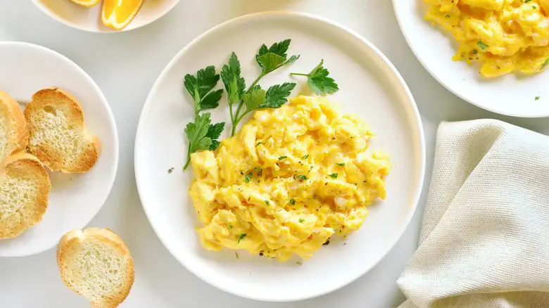 pre-scrambling eggs helps them cook evenly in the microwave