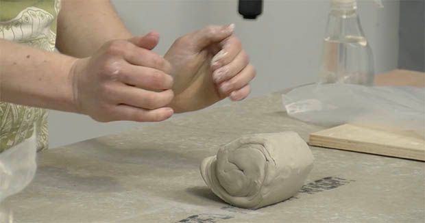 Tips For Choosing The Right Clay As A Beginner