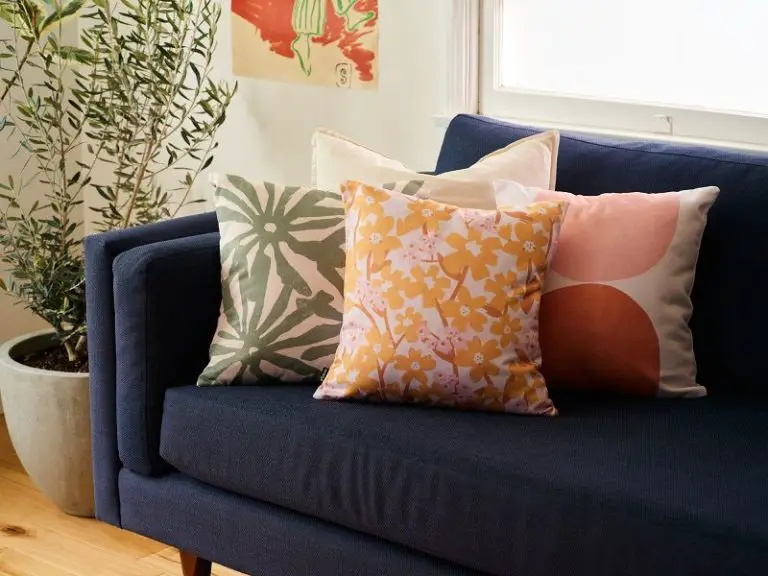 What Is The Most Popular Throw Pillow Size?