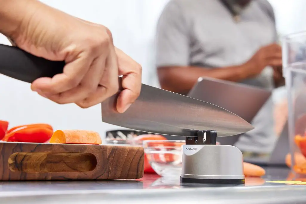 the three main methods for sharpening kitchen knives are whetstones, electric sharpeners, and manual sharpeners.