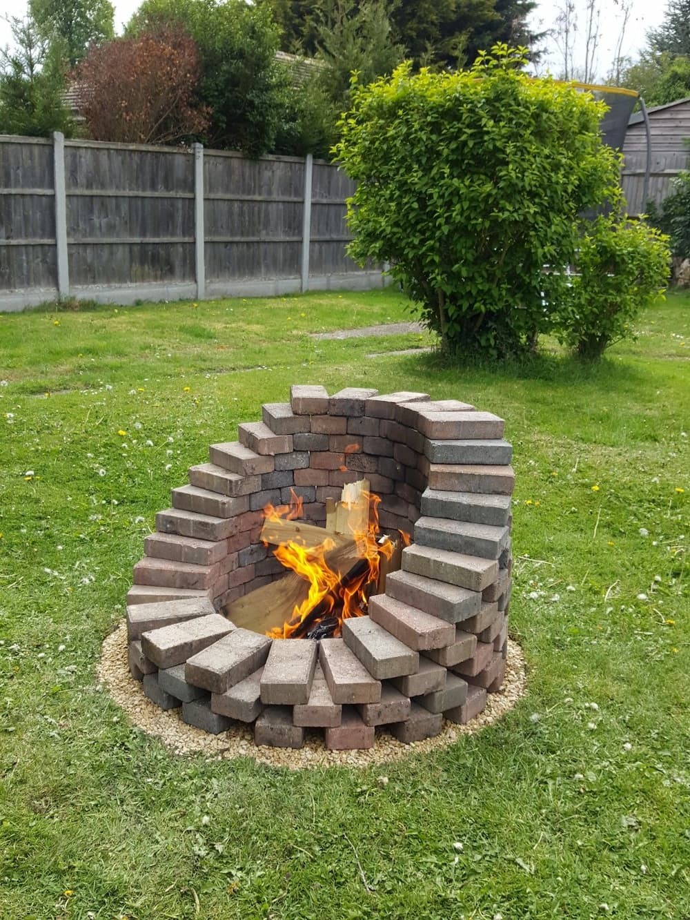 Brick fire pit ideas