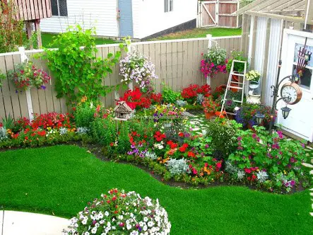 Create the Illusion of Space in Small Gardens