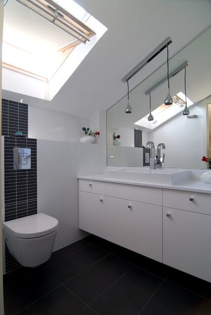 55+ Best Attic Bathroom Design Ideas