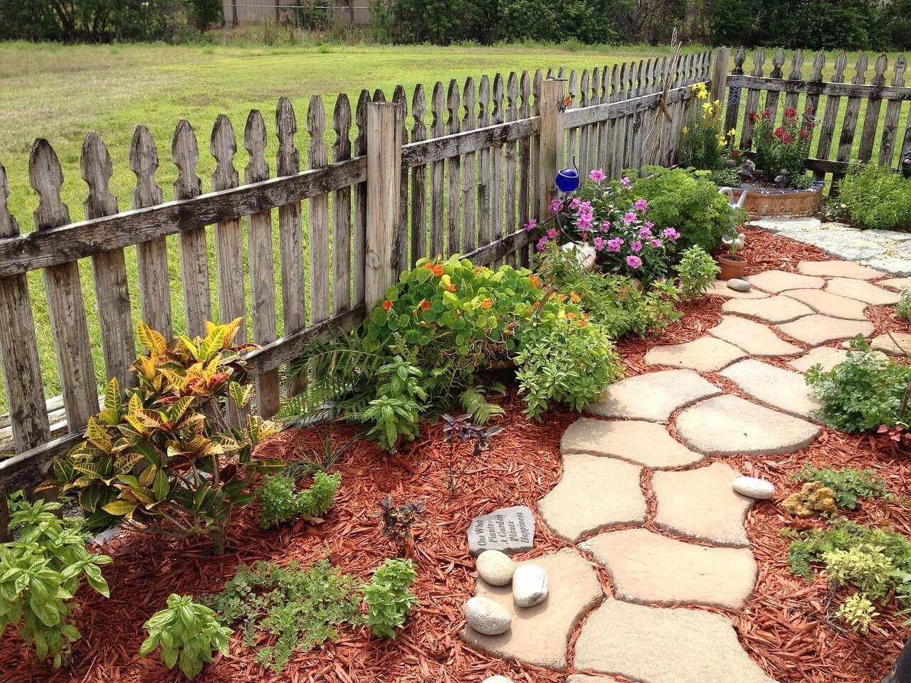 Mulch and Stone Garden Path