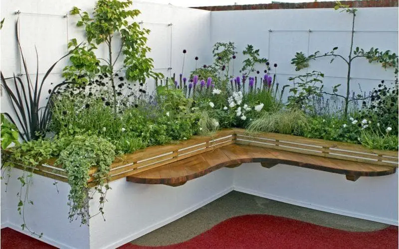 Cornered raised flower beds