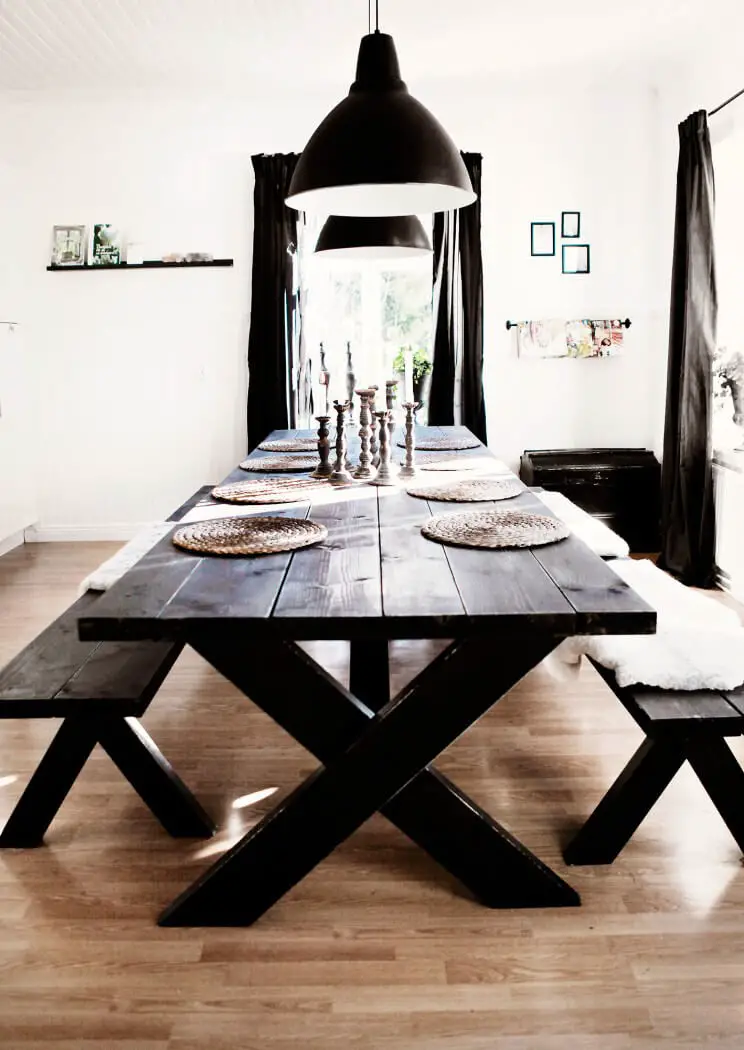 Picnic Design Rustic Table