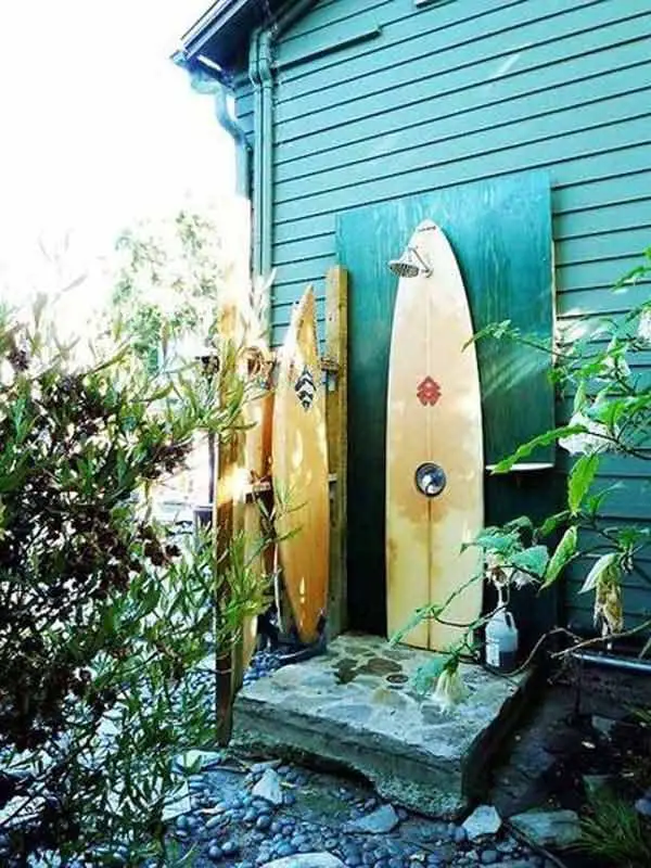 Outdoor shower from surfboards