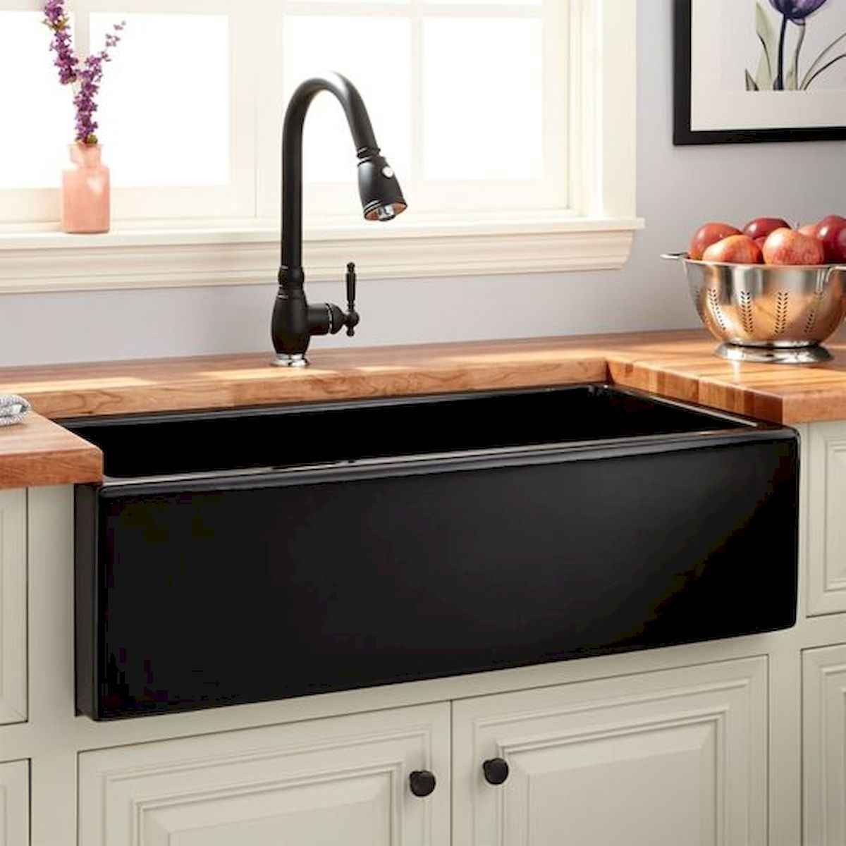 #4. Composite Kitchen sink in farmhouse style