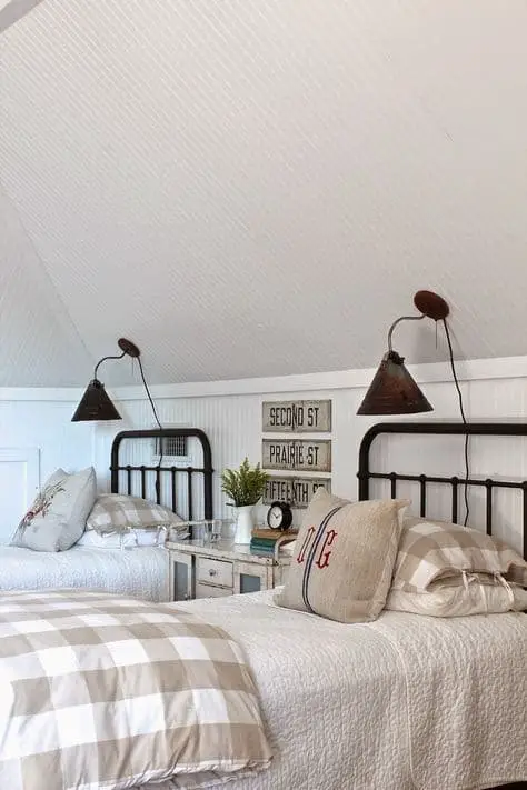 Farmhouse bedroom lighting ideas