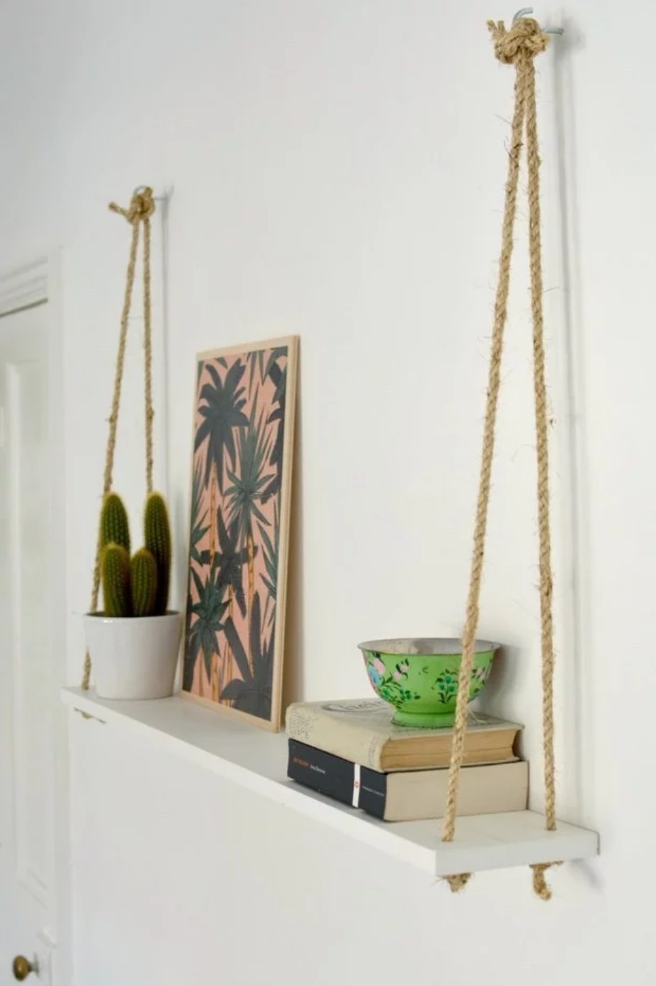 Hanging shelves