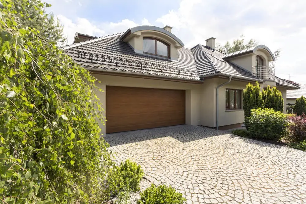 Cobblestone driveway cost