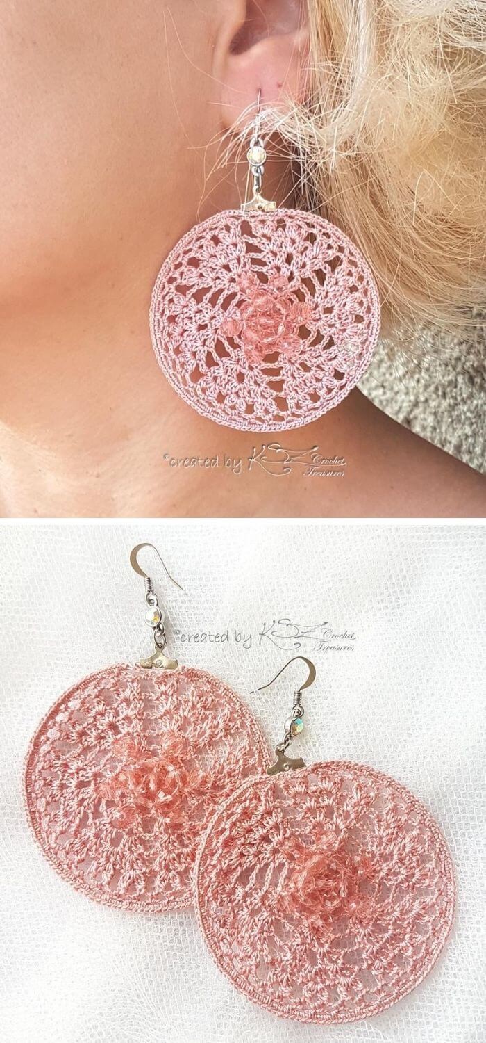 Dangling circle earrings