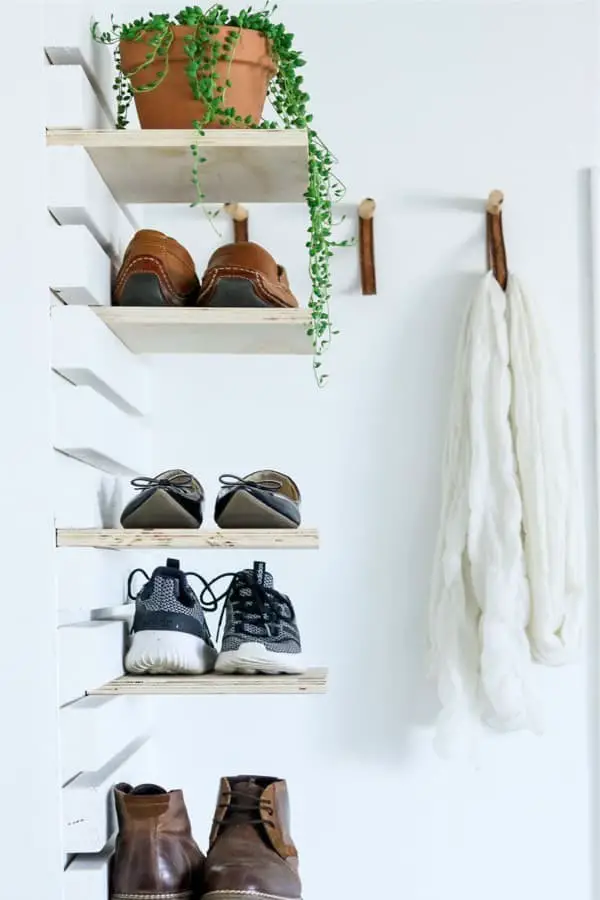 Simple Shoe Shelves that Float