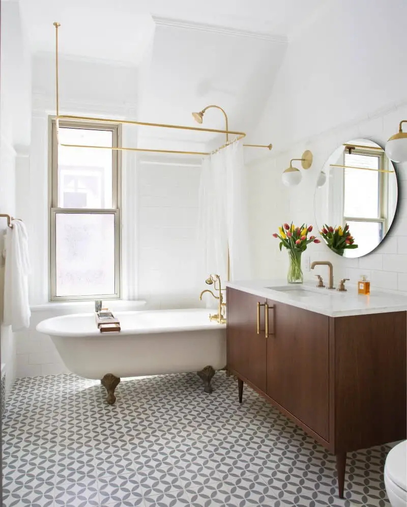 Brown and white bathroom ideas.