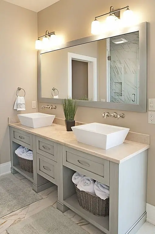 Contemporary Master Bathroom