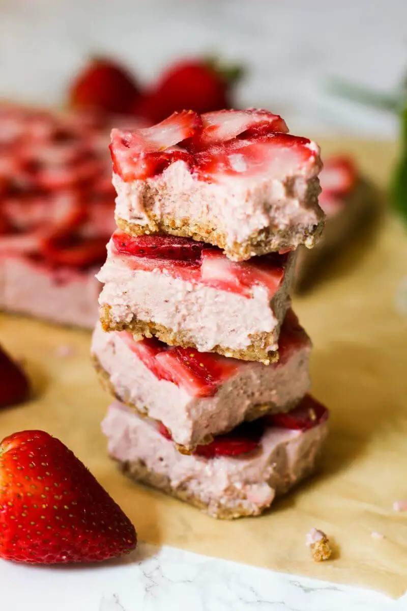 Strawberry No Bake Cheesecake Bars