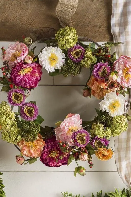 #39. The multicolor wreath