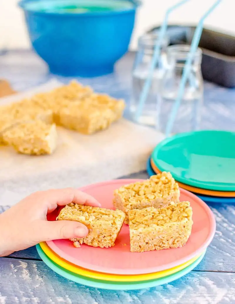 No-Bake Rice Bubble & Oat Slice