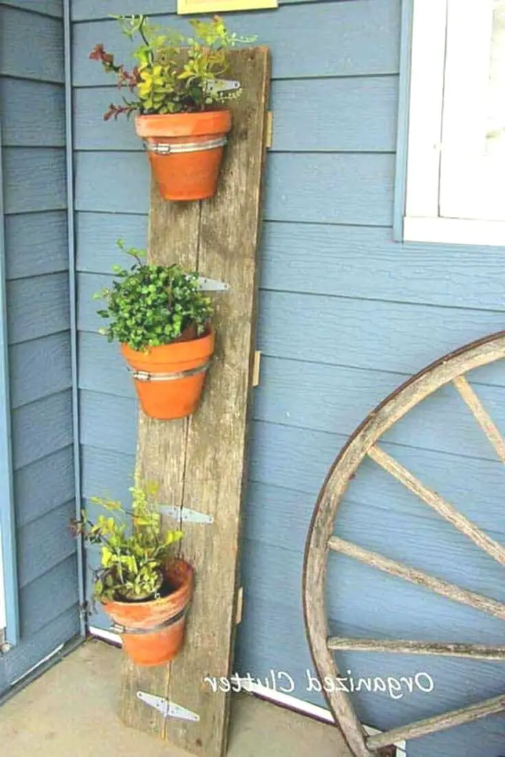 DIY Flower Pot Barn Board Display