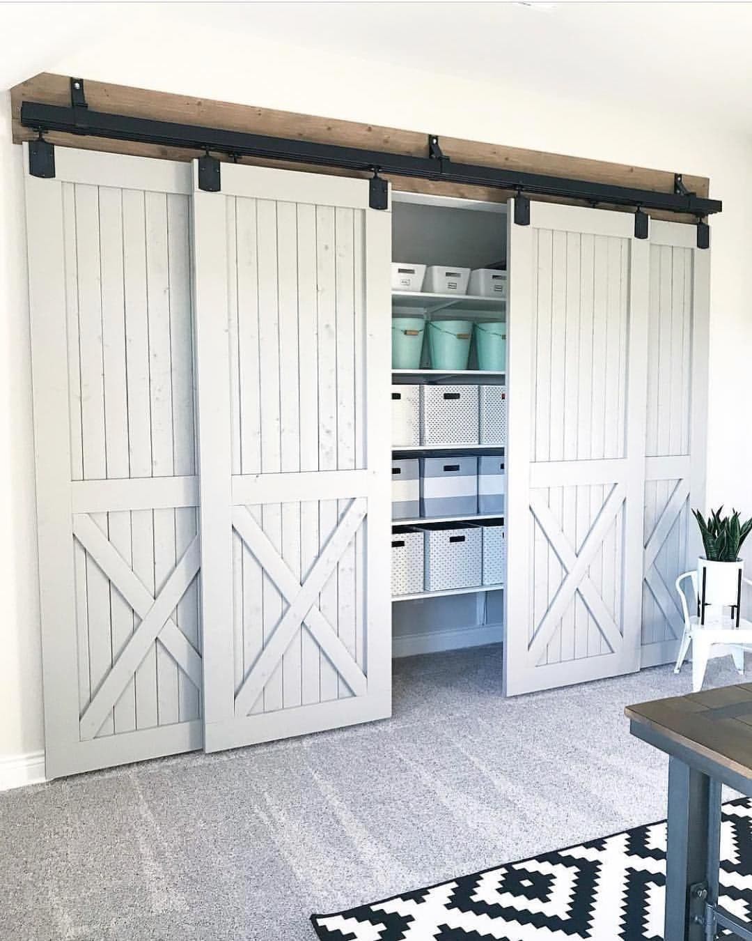 Sliding barn closet door