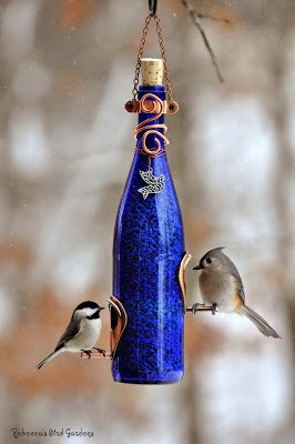 DIY Wine Bottle Bird-Feeder