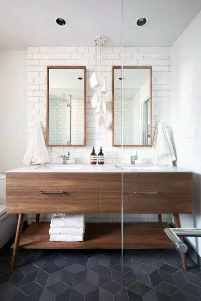 Easy Ways To Make A Small Bathroom Look Larger