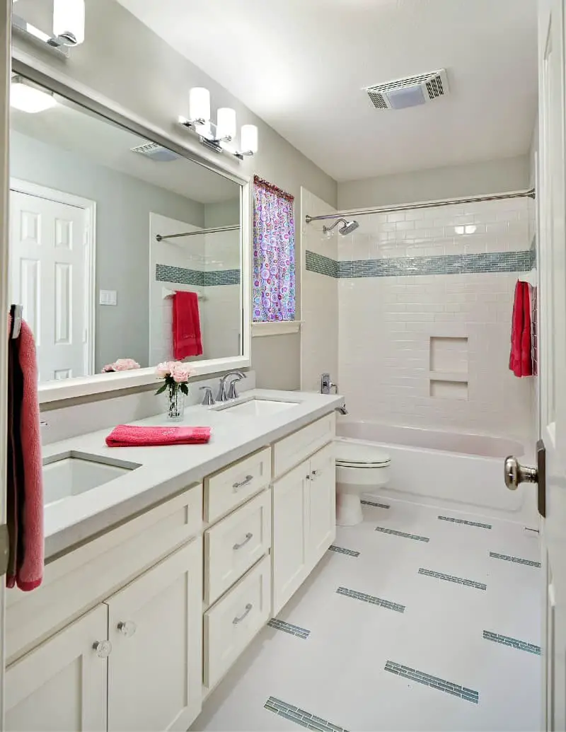 Bathroom lighting ideas over mirror.