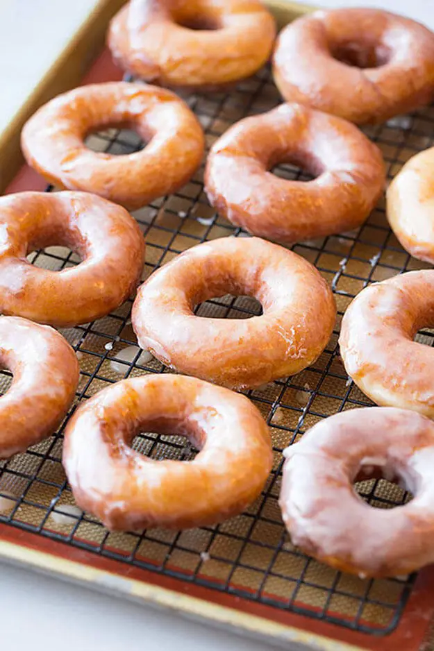 Krispy Kreme Glazed Doughnuts