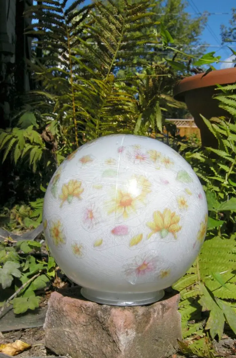 25+ Creative Diy Garden Ball Ideas To Brighten Up Your Yard