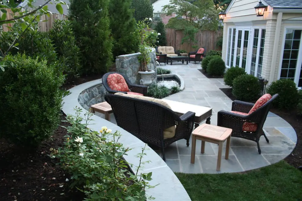 Modern flagstone patio ideas.