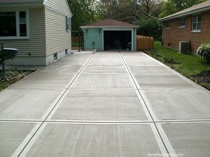 Broom finish concrete driveway