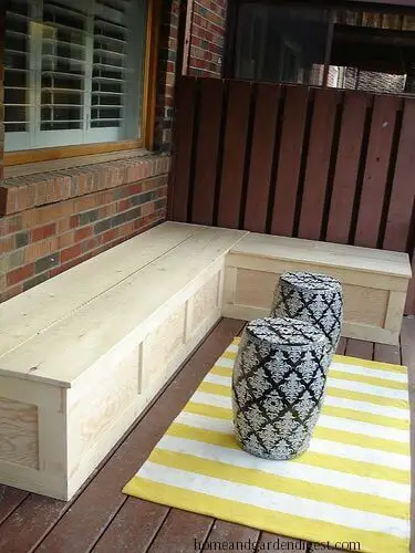 The corner bench