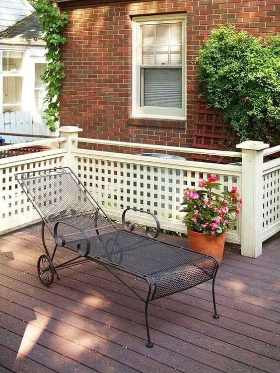 Lattice porch railing