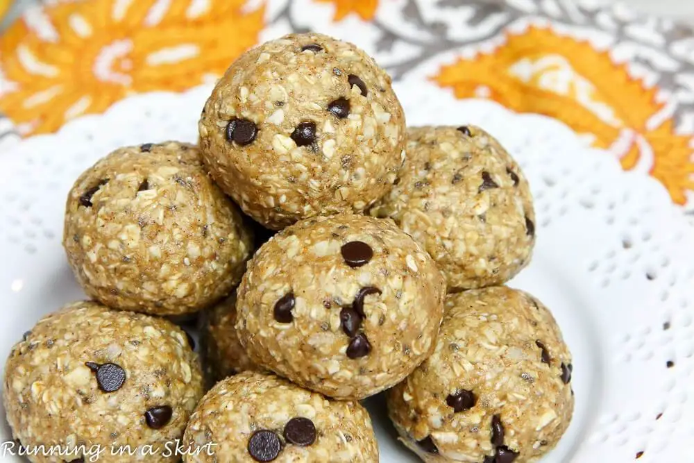 Clean Eating No Bake Banana Bread Bites