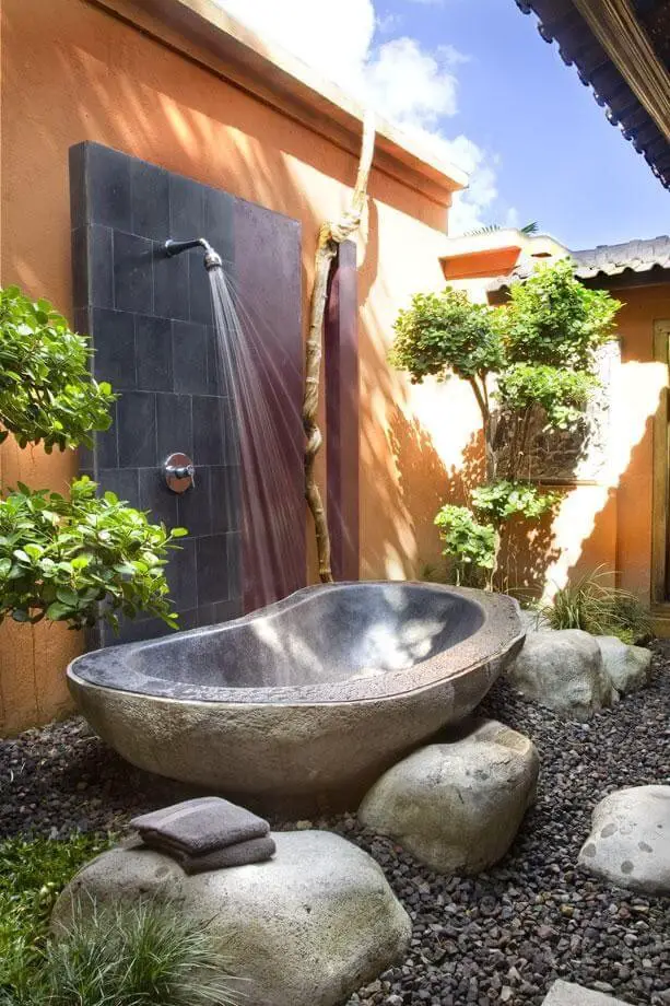 Outdoor Bathtub