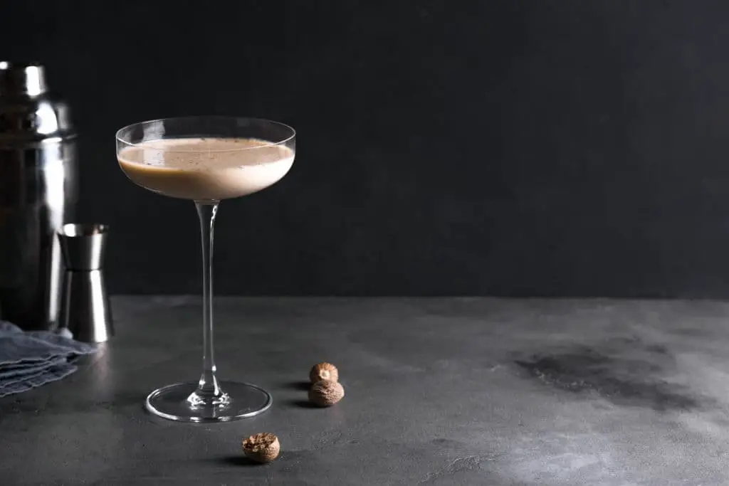 Brandy Alexander – One of the oldest desserts cocktails