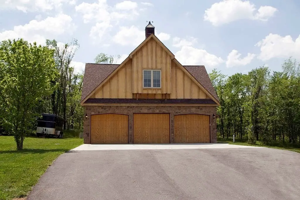 3-car garage