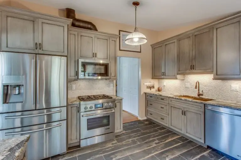 What Color Walls Go With Gray Kitchen Cabinets? (15 Ideas)