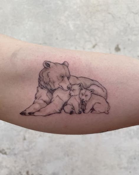 20) Bear tattoo